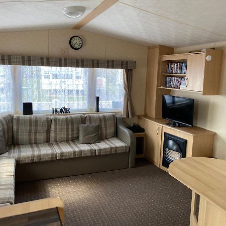 3 Bedroom 8 Berth Standard Basic Caravans With Hot Tub,Mountain Bikes Tattershall Exterior photo